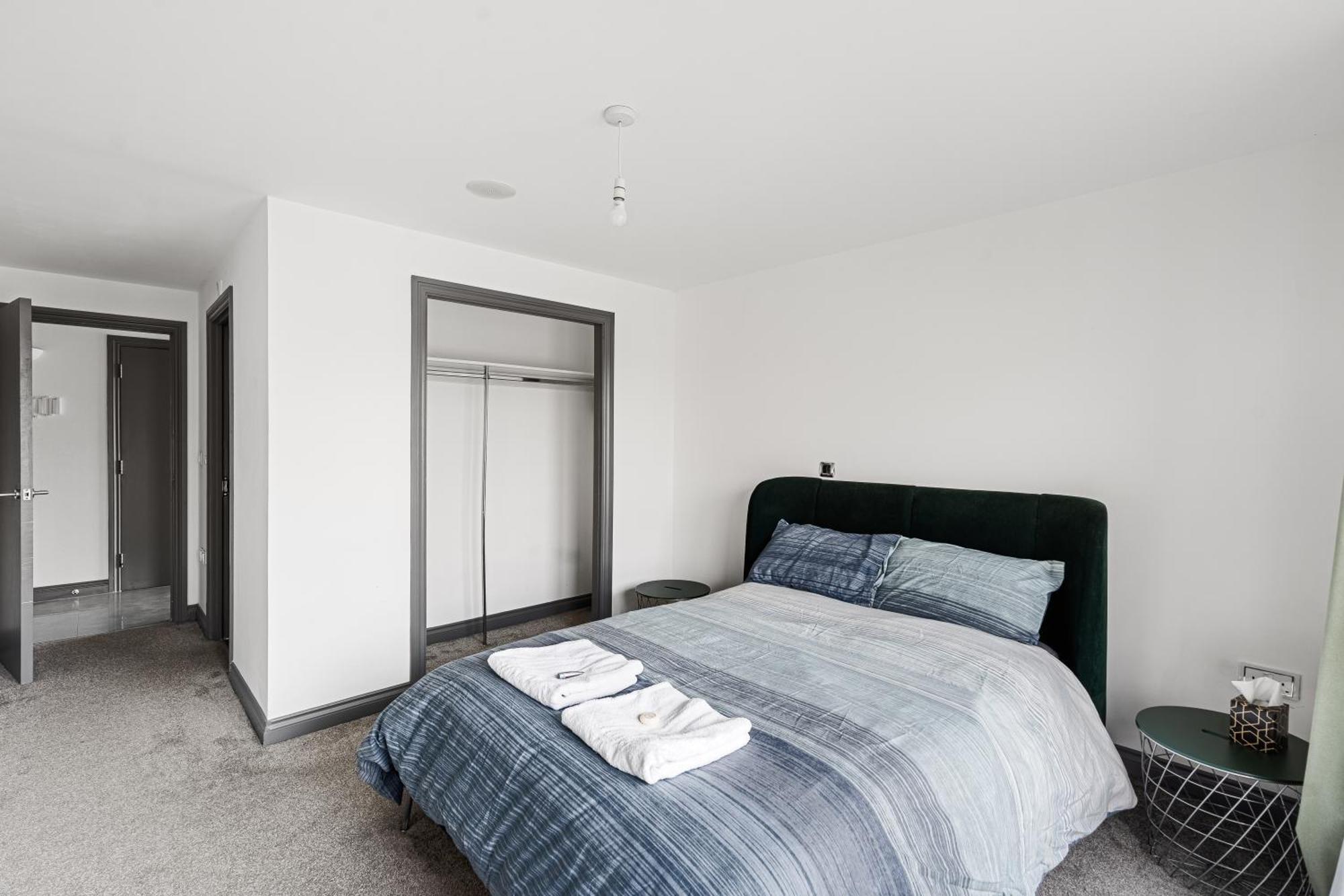Long Letting - Luxurious 3 Bedroom Penthouse In City Centre - Parking Included! Челмсфорд Екстер'єр фото