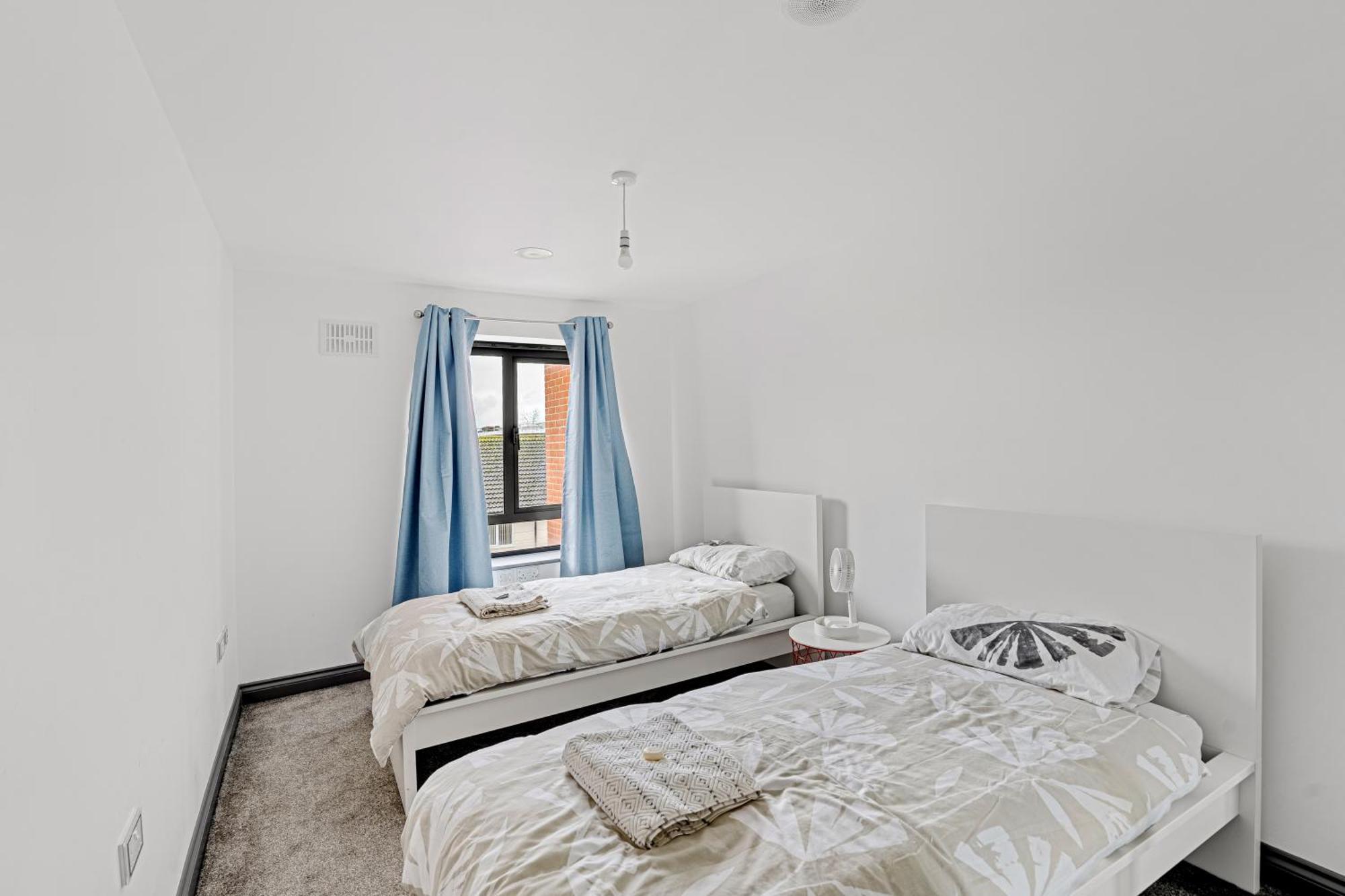 Long Letting - Luxurious 3 Bedroom Penthouse In City Centre - Parking Included! Челмсфорд Екстер'єр фото